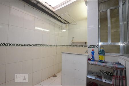 Apartamento para alugar com 65m², 2 quartos e sem vagaCozinha