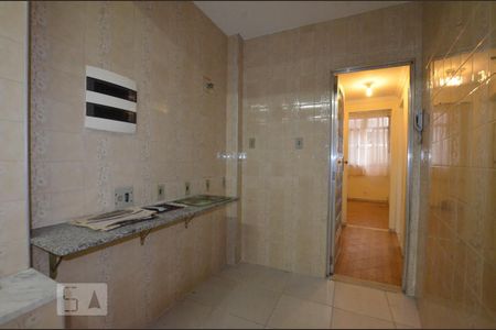 Apartamento para alugar com 65m², 2 quartos e sem vagaCozinha