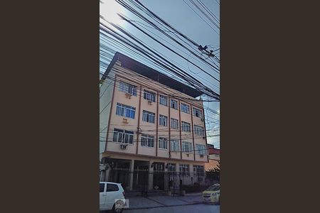 Apartamento para alugar com 65m², 2 quartos e sem vagaFachada