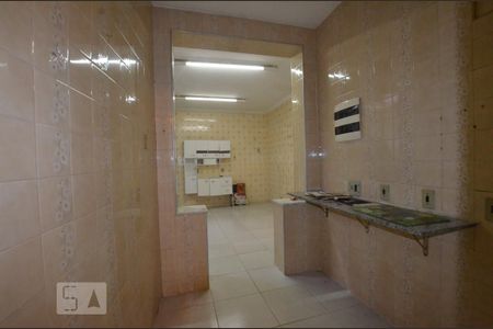 Apartamento para alugar com 65m², 2 quartos e sem vagaCozinha