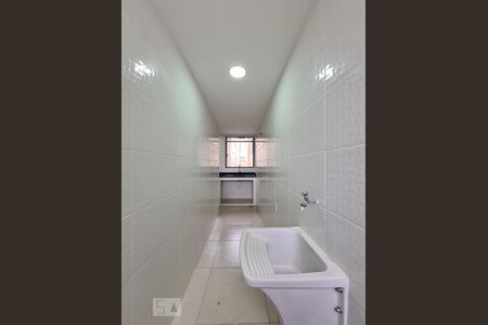 Apartamento para alugar com 70m², 2 quartos e 1 vagaÁrea de Serviço