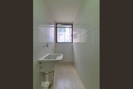 Apartamento para alugar com 70m², 2 quartos e 1 vagaÁrea de Serviço