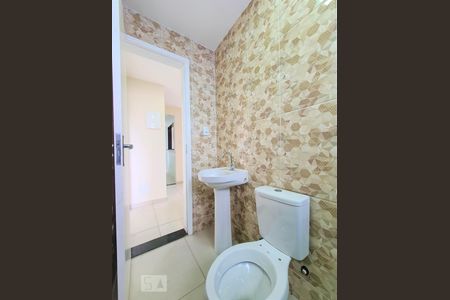 Apartamento para alugar com 70m², 2 quartos e 1 vagaBanheiro Social