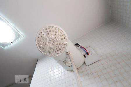 Apartamento para alugar com 178m², 3 quartos e 2 vagas Apartamento para alugar com 178m², 3 quartos e 2 vagasChuveiro