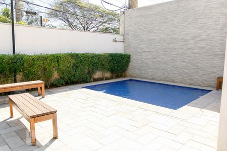 Apartamento para alugar com 66m², 2 quartos e 1 vagaÁrea Comum - Churrasqueira / Piscina