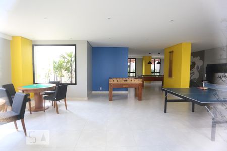 Apartamento para alugar com 36m², 2 quartos e 1 vagaÁrea comum