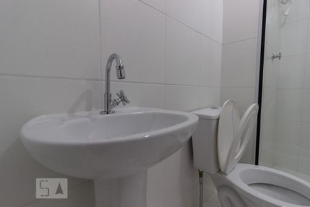 Apartamento para alugar com 36m², 2 quartos e 1 vaga Apartamento para alugar com 36m², 2 quartos e 1 vagaBanheiro