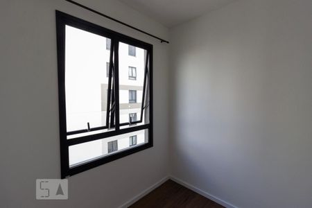 Quarto de apartamento para alugar com 2 quartos, 36m² em Presidente Altino, Osasco