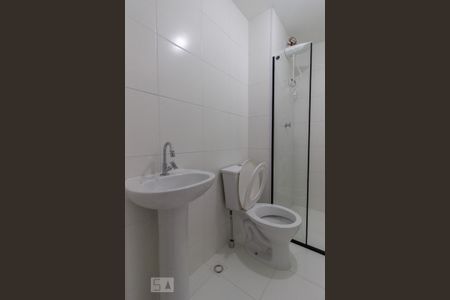 Apartamento para alugar com 36m², 2 quartos e 1 vaga Apartamento para alugar com 36m², 2 quartos e 1 vagaBanheiro