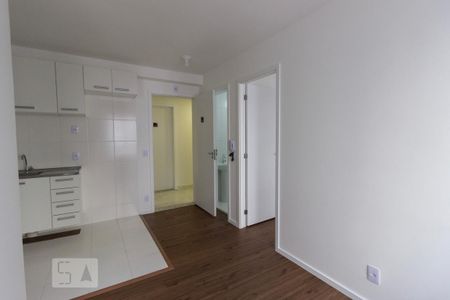 Sala de apartamento para alugar com 2 quartos, 36m² em Presidente Altino, Osasco
