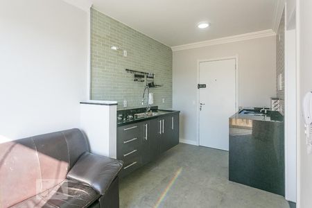 Sala de Estar de apartamento para alugar com 1 quarto, 32m² em Ferreira, São Paulo