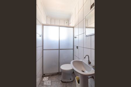 Casa para alugar com 190m², 3 quartos e 1 vaga Casa para alugar com 190m², 3 quartos e 1 vagaBanheiro