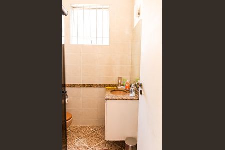 Apartamento para alugar com 110m², 3 quartos e 2 vagas Apartamento para alugar com 110m², 3 quartos e 2 vagasBanheiro Social