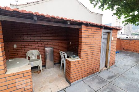 Casa para alugar com 376m², 3 quartos e 3 vagas Casa para alugar com 376m², 3 quartos e 3 vagasTerraço