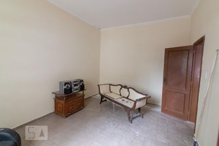 Casa para alugar com 376m², 3 quartos e 3 vagas Casa para alugar com 376m², 3 quartos e 3 vagasQuarto 3