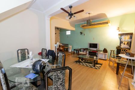 Sala de casa para alugar com 3 quartos, 376m² em Grajaú, Rio de Janeiro