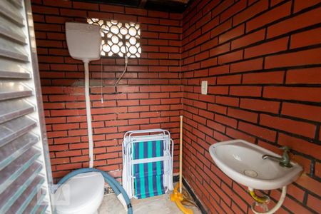 Casa para alugar com 376m², 3 quartos e 3 vagas Casa para alugar com 376m², 3 quartos e 3 vagasBanheiro do Terraço