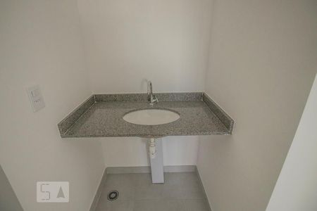 Lavabo de apartamento à venda com 3 quartos, 56m² em Vila Paulista, São Paulo
