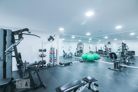 Apartamento à venda com 120m², 3 quartos e 3 vagasAcademia