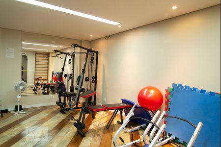 Apartamento para alugar com 80m², 3 quartos e 1 vaga Apartamento para alugar com 80m², 3 quartos e 1 vagaAcademia