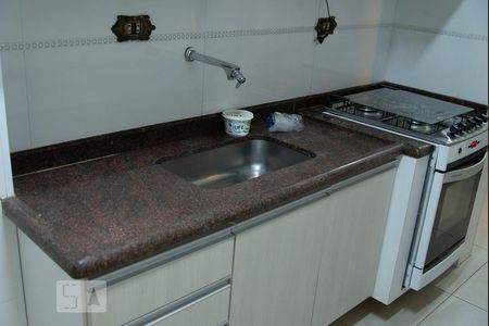 Apartamento para alugar com 80m², 3 quartos e 1 vaga Apartamento para alugar com 80m², 3 quartos e 1 vagaCozinha