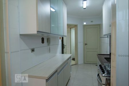 Apartamento para alugar com 80m², 3 quartos e 1 vaga Apartamento para alugar com 80m², 3 quartos e 1 vagaCozinha