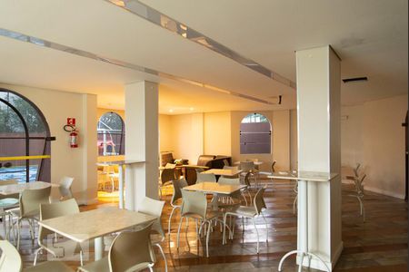 Apartamento para alugar com 80m², 3 quartos e 1 vaga Apartamento para alugar com 80m², 3 quartos e 1 vagaÁrea comum - Salão de festas