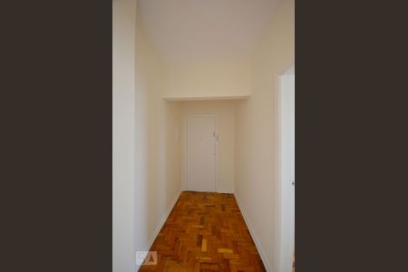 Corredor de apartamento para alugar com 3 quartos, 100m² em Vila Mariana, São Paulo