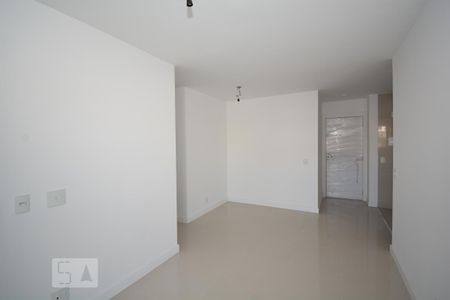 Sala de apartamento para alugar com 2 quartos, 60m² em Cachambi, Rio de Janeiro