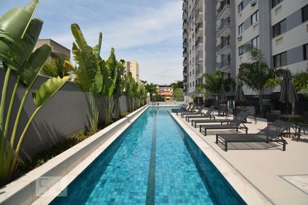 Apartamento para alugar com 60m², 2 quartos e 1 vagaÁrea comum- Piscina