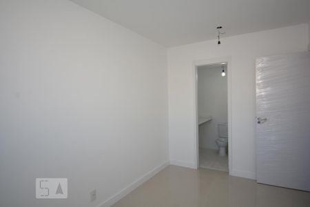 Suíte  de apartamento para alugar com 2 quartos, 60m² em Cachambi, Rio de Janeiro