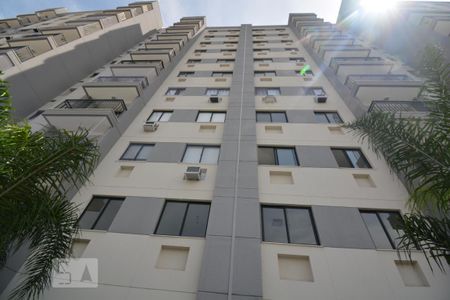 Apartamento para alugar com 60m², 2 quartos e 1 vagaFachada