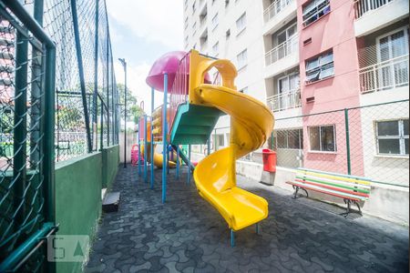 Apartamento para alugar com 57m², 3 quartos e 1 vaga Apartamento para alugar com 57m², 3 quartos e 1 vagaÁrea Comum - Playground
