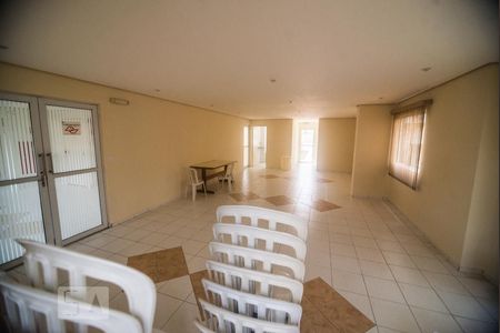 Apartamento para alugar com 57m², 3 quartos e 1 vaga Apartamento para alugar com 57m², 3 quartos e 1 vagaÁrea comum - Salão de festas