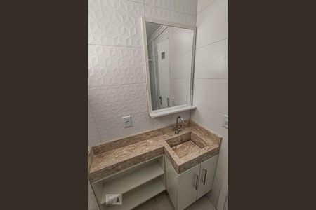 Apartamento para alugar com 57m², 3 quartos e 1 vaga Apartamento para alugar com 57m², 3 quartos e 1 vagaBanheiro