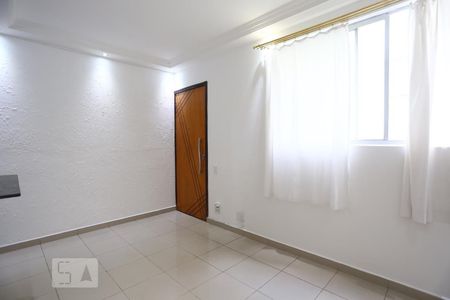 Sala de apartamento à venda com 2 quartos, 44m² em Vila Yolanda, Osasco