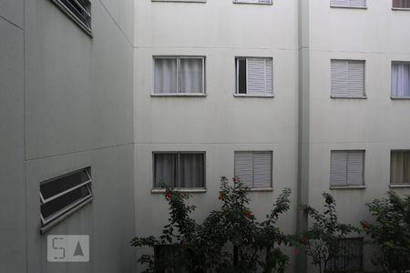 Vista da Sala de apartamento à venda com 2 quartos, 44m² em Vila Yolanda, Osasco