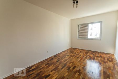 Quarto 1 de apartamento para alugar com 2 quartos, 75m² em Perdizes, São Paulo