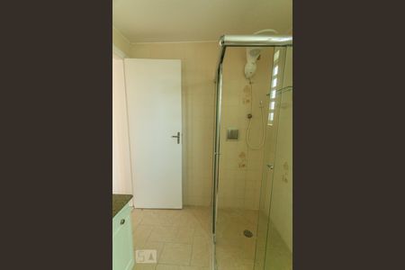 Apartamento para alugar com 75m², 2 quartos e 1 vaga Apartamento para alugar com 75m², 2 quartos e 1 vagaBanheiro