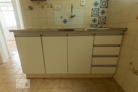 Apartamento para alugar com 75m², 2 quartos e 1 vaga Apartamento para alugar com 75m², 2 quartos e 1 vagaCozinha