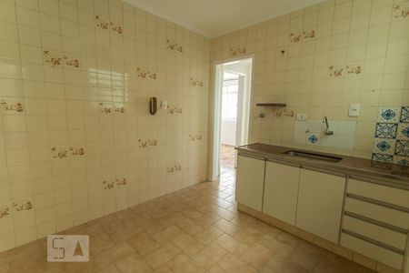 Apartamento para alugar com 75m², 2 quartos e 1 vaga Apartamento para alugar com 75m², 2 quartos e 1 vagaCozinha