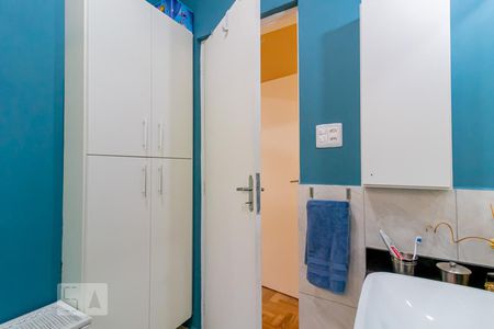 Casa à venda com 350m², 3 quartos e 2 vagasBanheiro da Suite