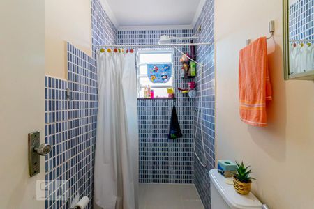 Casa à venda com 350m², 3 quartos e 2 vagasBanheiro 2