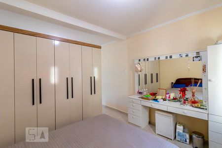 Casa à venda com 350m², 3 quartos e 2 vagasQuarto