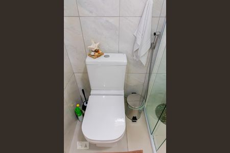 Casa à venda com 350m², 3 quartos e 2 vagasBanheiro da Suite