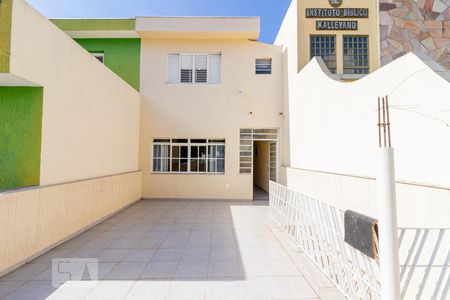 Casa à venda com 350m², 3 quartos e 2 vagasTerraço