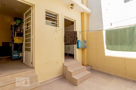 Casa à venda com 350m², 3 quartos e 2 vagasQuintal