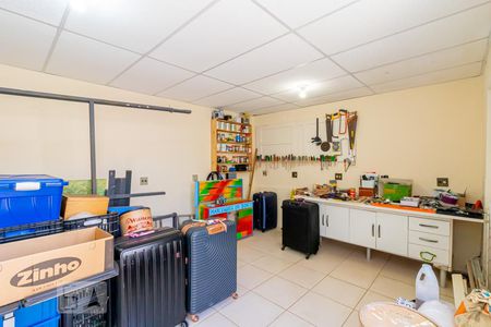 Casa à venda com 350m², 3 quartos e 2 vagasOficina