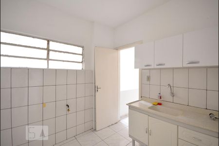 Apartamento para alugar com 75m², 3 quartos e sem vaga Apartamento para alugar com 75m², 3 quartos e sem vagaCozinha