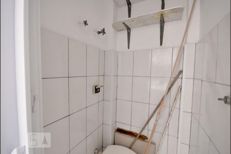 Apartamento para alugar com 75m², 3 quartos e sem vaga Apartamento para alugar com 75m², 3 quartos e sem vagaBanheiro de Serviço